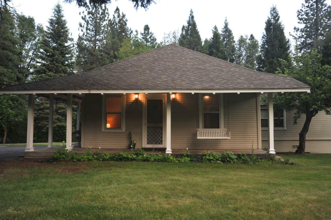 Mccloud Hotel Exterior photo